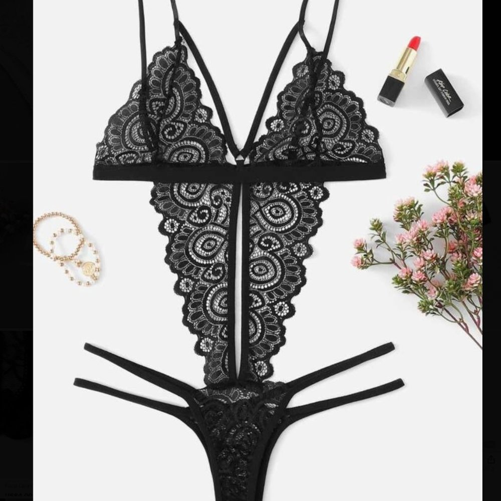 ✨ NWOT Black Bodysuit Lingerie